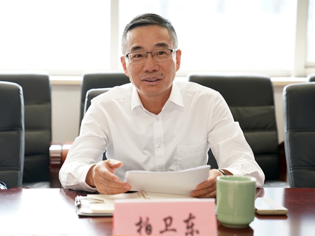 【20240929】嘉通集團(tuán)與城南街道簽約地塊合作開發(fā)項(xiàng)目，嘉通集團(tuán)黨委書記、董事長(zhǎng)柏衛(wèi)東（李阿梅攝）.jpg